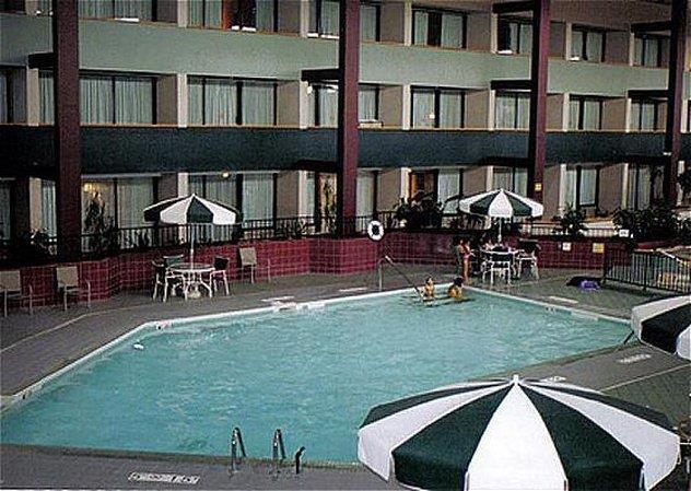 Fern Valley Hotel And Conference Center Louisville Kemudahan gambar